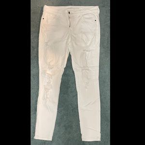 Old Navy - Ripped White Jeans